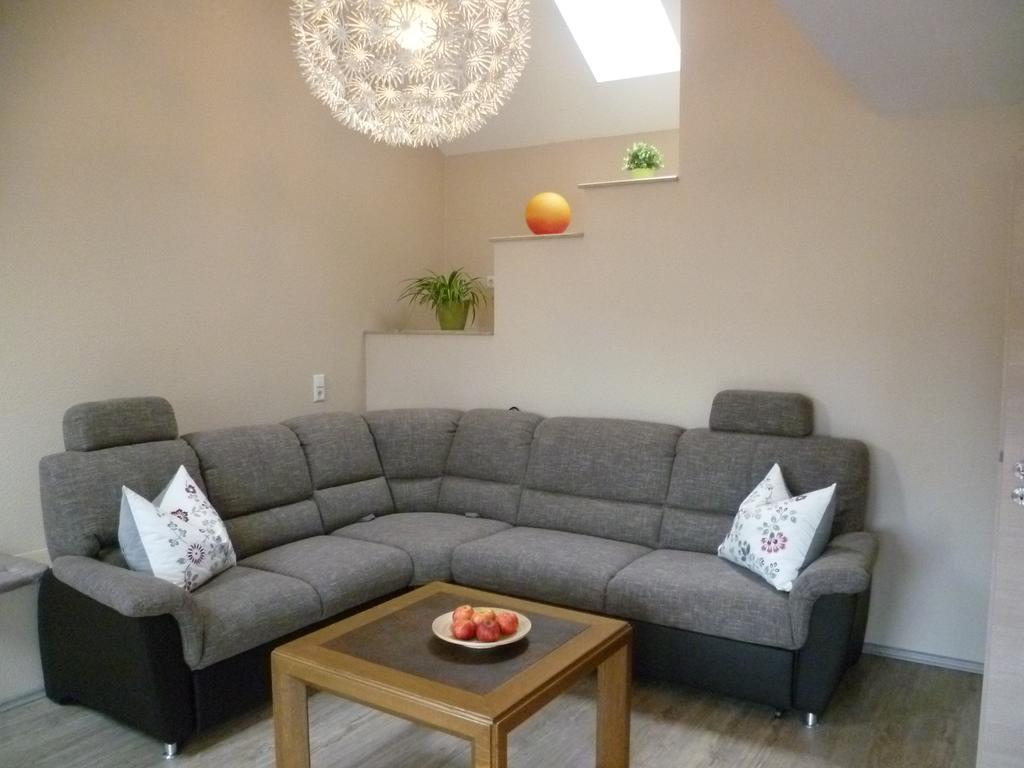 Ferienwohnung Storchenblick Herbolzheim Zimmer foto
